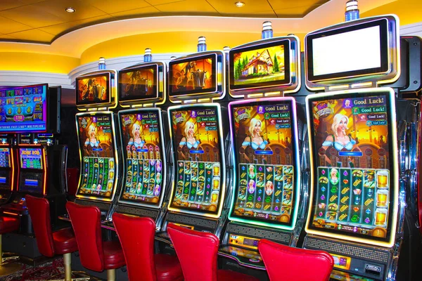 interface design in slot gaming